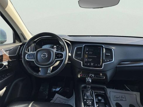 Used 2019 Volvo XC90 T6 Momentum w/ Advanced Package AWD/4WD image 17