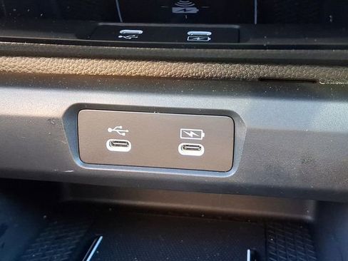 Used 2025 Honda Accord Sport image 27