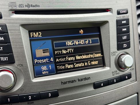 Used 2013 Subaru Outback 2.5i Limited w/ Moonroof Pkg image 19