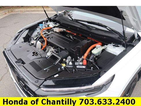 Certified 2023 Honda CR-V Sport Touring image 32