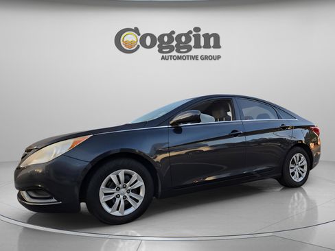 Used 2012 Hyundai Sonata GLS image 1