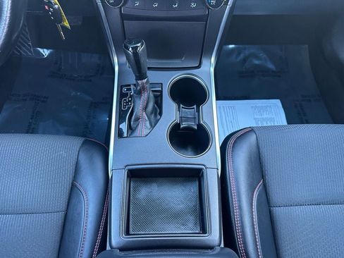 Used 2016 Toyota Camry SE image 20