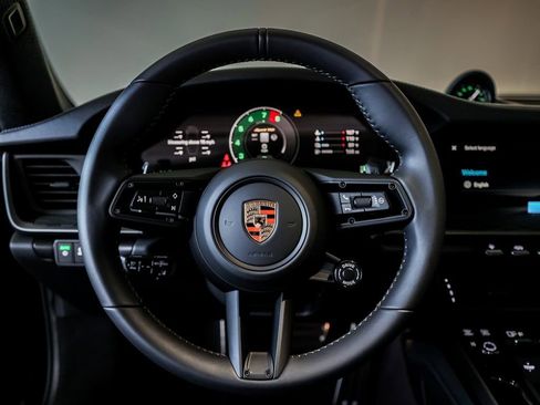 Used 2026 Porsche 911 Carrera GTS image 18