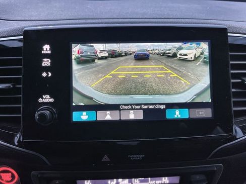 Used 2023 Honda Passport TrailSport image 25