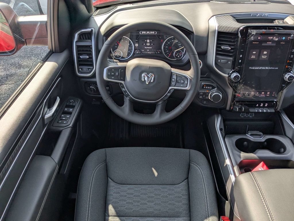 New 2026 RAM 1500 Big Horn AWD/4WD image 14