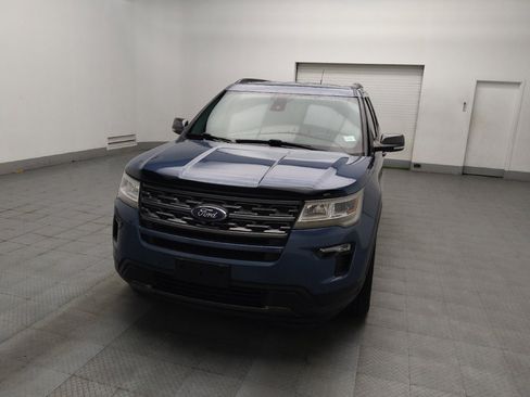 Used 2018 Ford Explorer XLT w/ Equipment Group 202A image 15