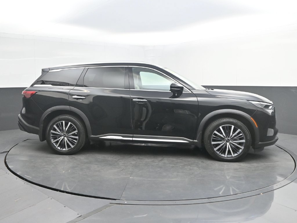 Used 2023 INFINITI QX60 Sensory AWD/4WD image 8