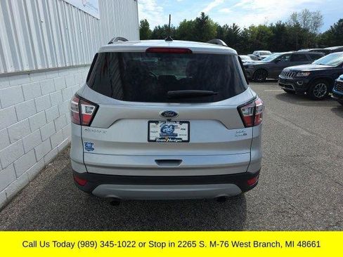 Used 2018 Ford Escape SEL AWD/4WD image 8