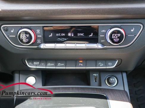 Used 2023 Audi Q5 2.0T Premium w/ Convenience Package AWD/4WD image 37