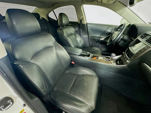 Used 2012 Lexus IS 250 w/ Premium Pkg Value Edition RWD image 30