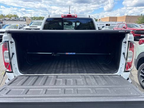Used 2022 GMC Canyon Denali AWD/4WD image 6