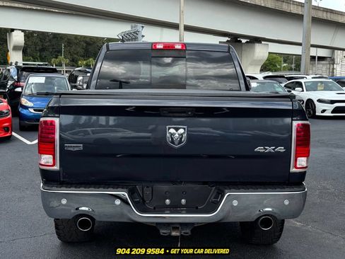 Used 2017 RAM 1500 Laramie w/ Convenience Group AWD/4WD image 8
