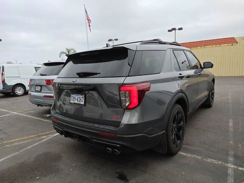 Used 2021 Ford Explorer ST w/ Equipment Group 401A AWD/4WD image 3