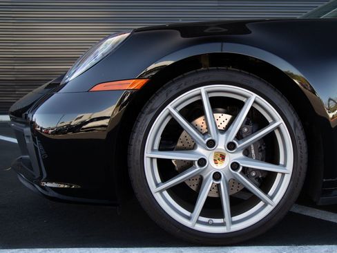Certified 2021 Porsche 911 Carrera RWD image 6