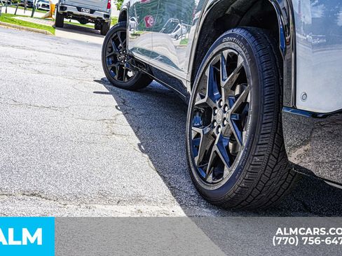 Used 2024 Chevrolet Traverse RS w/ LPO, Floor Liner Package AWD/4WD image 13