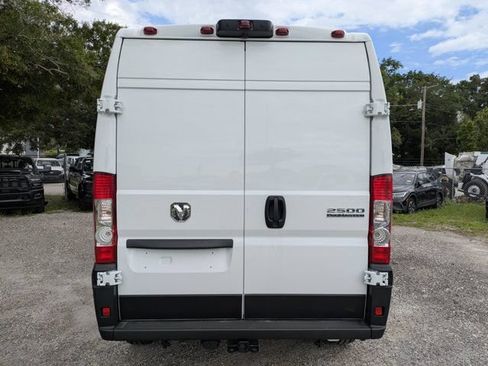 New 2026 RAM ProMaster 2500 FWD image 4
