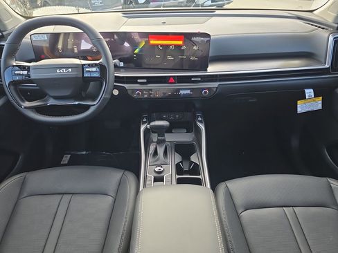 New 2026 Kia Sorento S FWD image 10