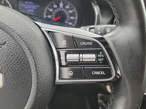 Used 2023 Kia Seltos S w/ Navigation Package image 16