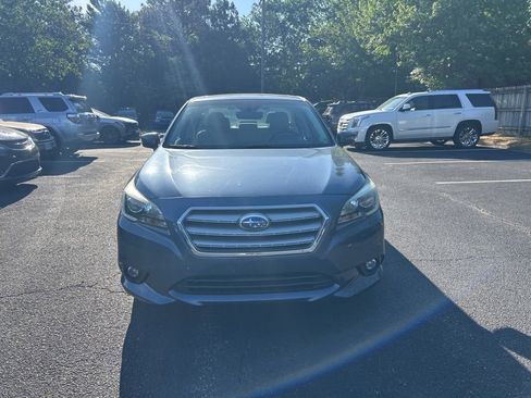 Used 2017 Subaru Legacy 2.5i Premium AWD/4WD image 10