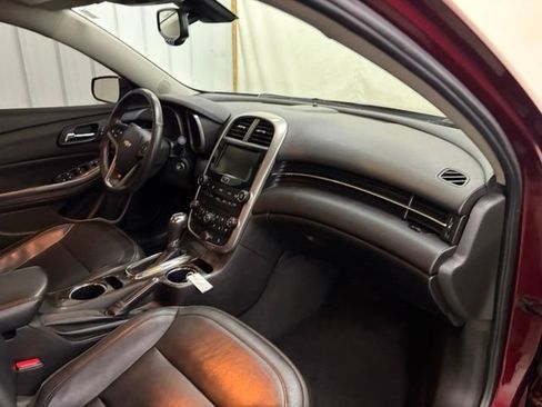 Used 2015 Chevrolet Malibu LTZ FWD image 22