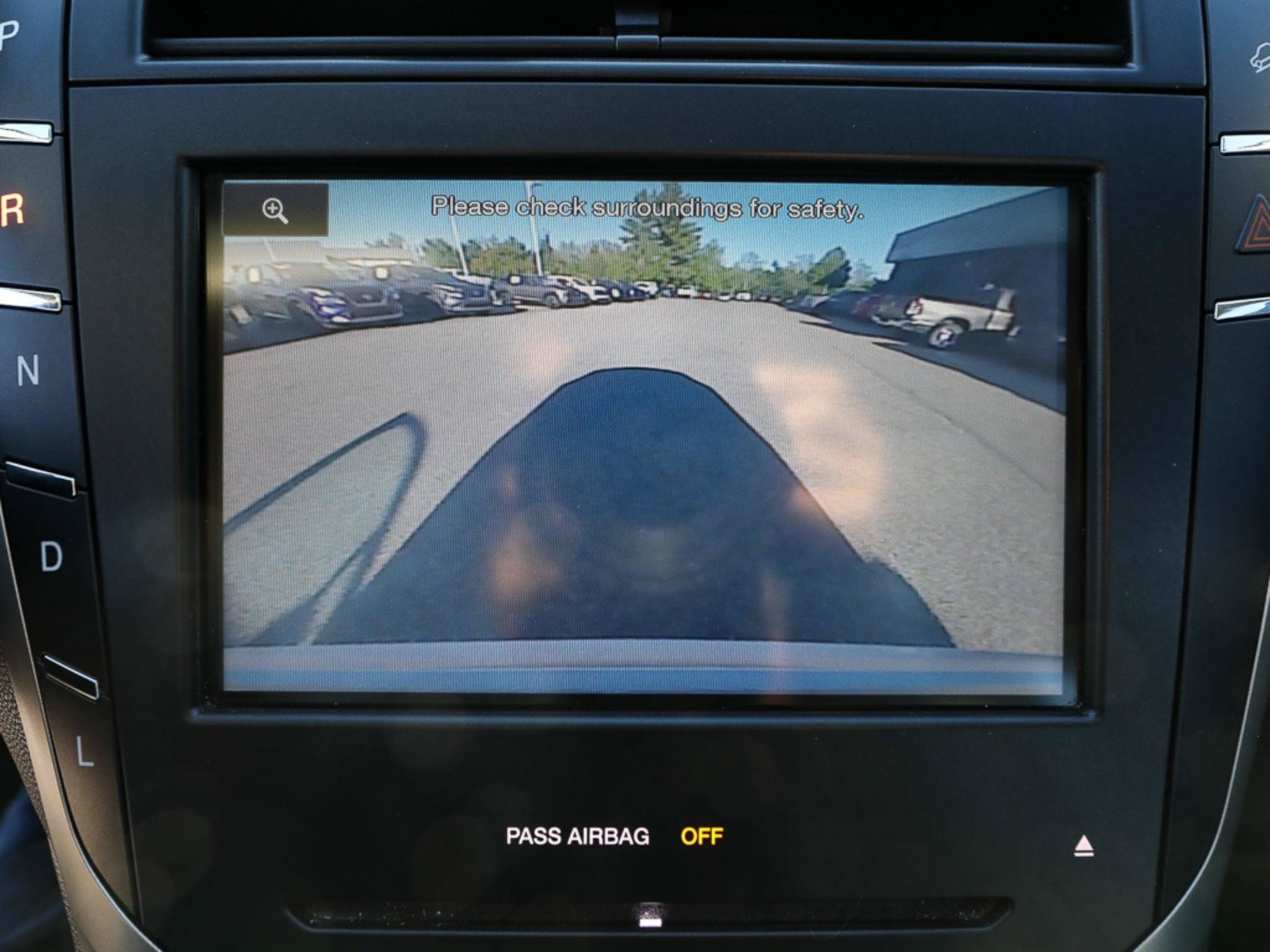 Used 2014 Lincoln MKZ Hybrid w/ Equipment Group 202A Reserve FWD image 17