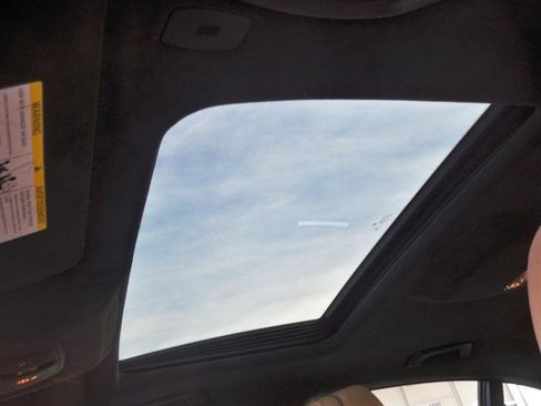 Used 2015 BMW 750i xDrive image 10