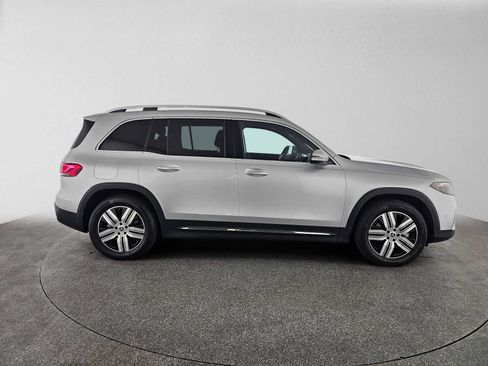 Used 2023 Mercedes-Benz EQB 300 4MATIC image 2