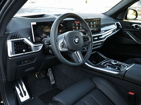 New 2026 BMW X5 M60i image 19