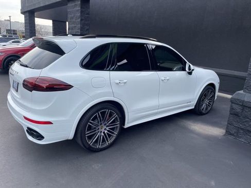 Used 2017 Porsche Cayenne GTS image 5