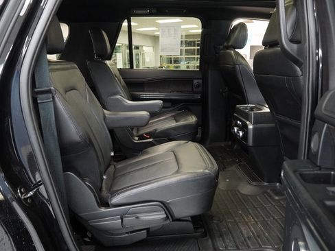 Used 2021 Ford Expedition Max Limited image 32