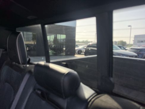 Used 2023 RAM 1500 Laramie AWD/4WD image 34