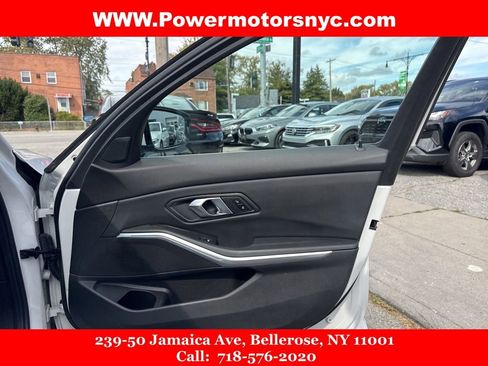 Used 2024 BMW 330i xDrive Sedan image 12