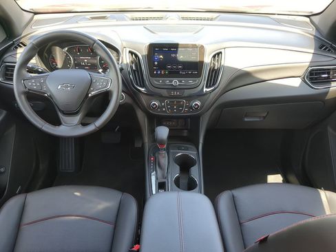 Used 2022 Chevrolet Equinox RS w/ RS Leather Package image 15