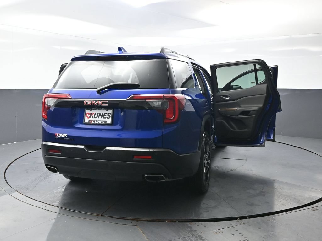 Used 2023 GMC Acadia SLE w/ Driver Convenience Package FWD image 61
