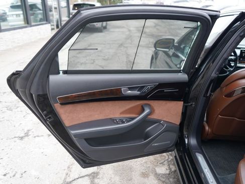 Used 2016 Audi A8 L 4.0T w/ Driver Assistance Package image 46