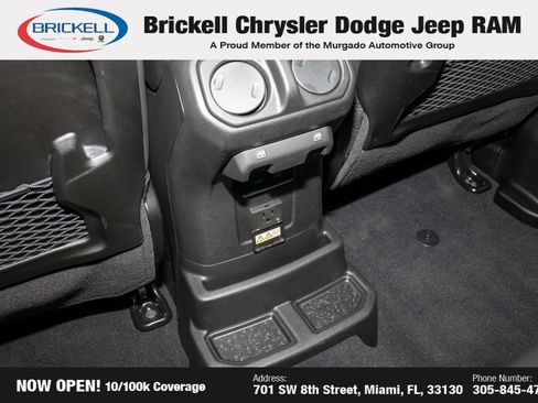 Used 2025 Jeep Wrangler Sahara image 18