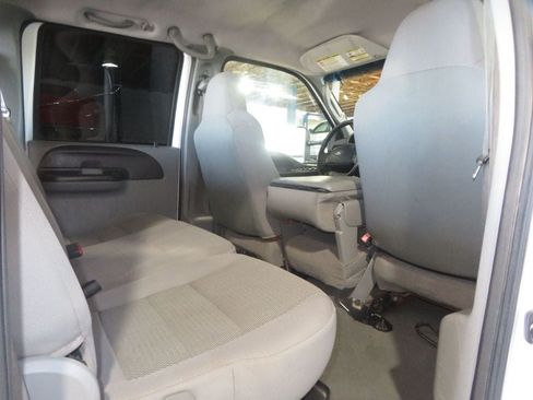 Used 2007 Ford F250 4x4 Crew Cab Super Duty image 32