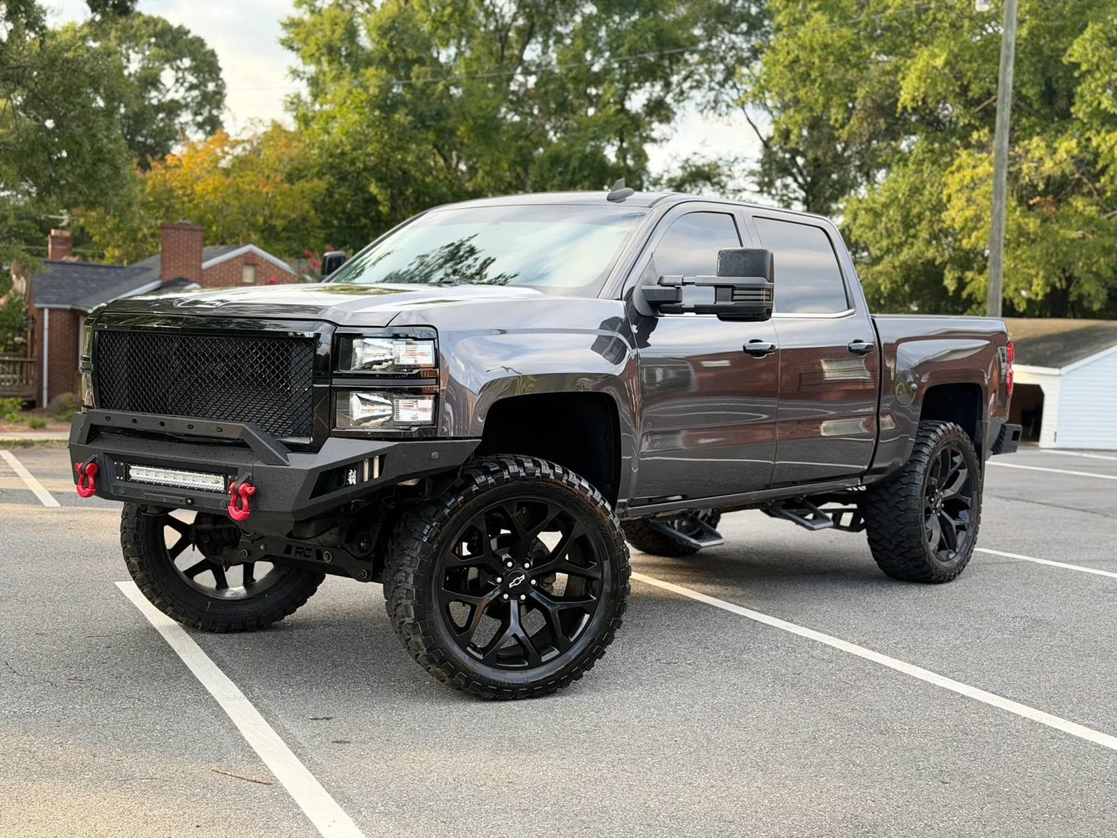 Used 2015 Chevrolet Silverado 1500 LTZ AWD/4WD image 2
