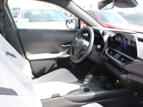 Certified 2025 Lexus UX 300h FWD image 5