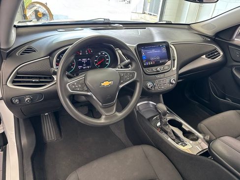 Used 2024 Chevrolet Malibu LT FWD image 15