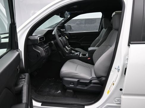 New 2026 Toyota Tacoma SR5 image 9