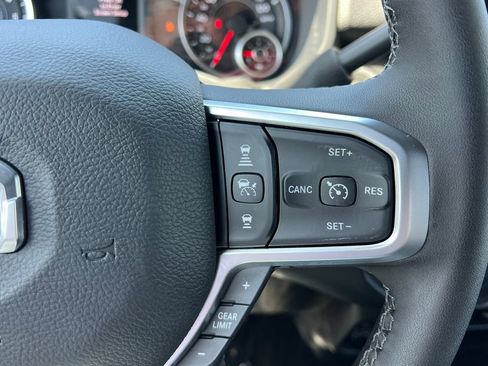 New 2026 RAM 2500 Big Horn AWD/4WD image 21