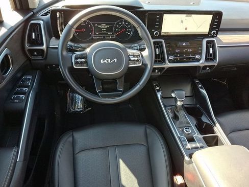 Used 2023 Kia Sorento X-Line EX AWD/4WD image 11