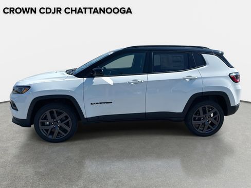 New 2025 Jeep Compass Limited w/ Sun & Sound Group image 7