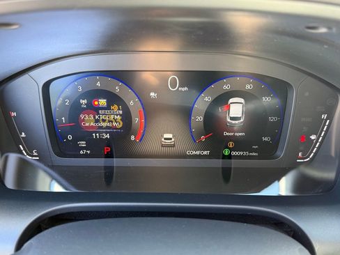 Certified 2025 Acura ADX A-Spec AWD/4WD image 21