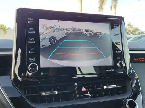 Used 2021 Toyota Corolla SE FWD image 23
