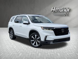 Used 2023 Honda Pilot Elite video 2