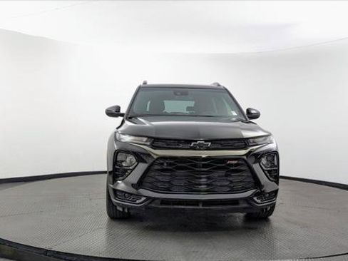 Used 2023 Chevrolet TrailBlazer RS w/ Convenience Package FWD image 12