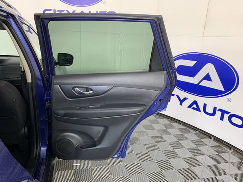 Used 2020 Nissan Rogue S w/ Special Edition Package AWD/4WD image 35