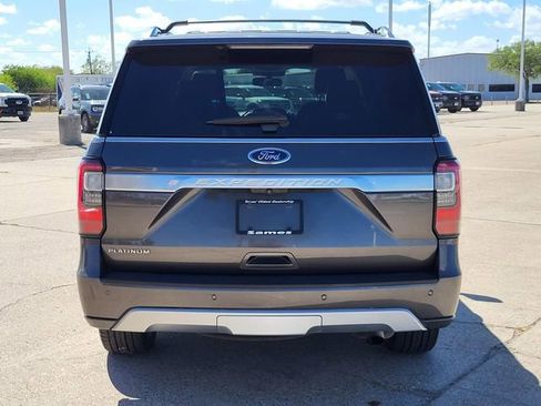 Used 2019 Ford Expedition Platinum image 21